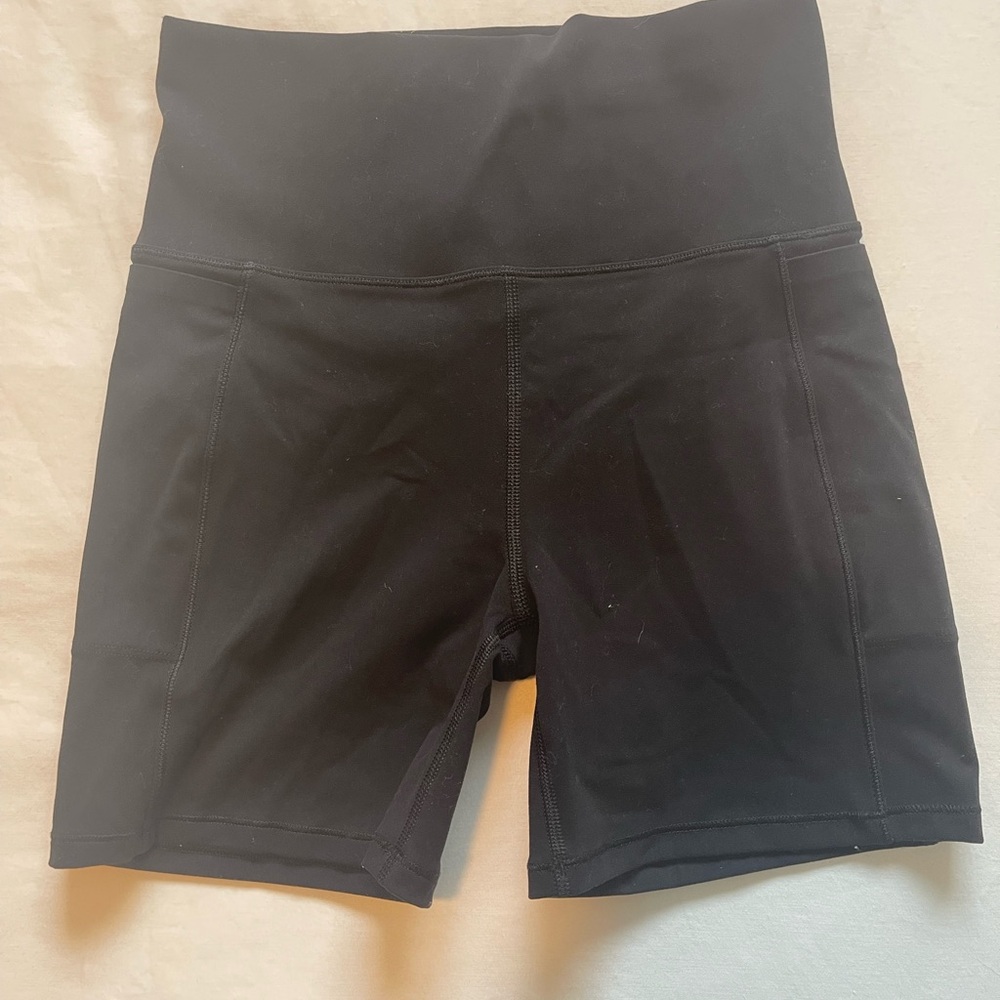 Vuori Women's High-Waisted Shorts
